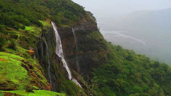 The Strawberry County -2N/3D -( Mumbai - Mahabaleshwar  - Mumbai )