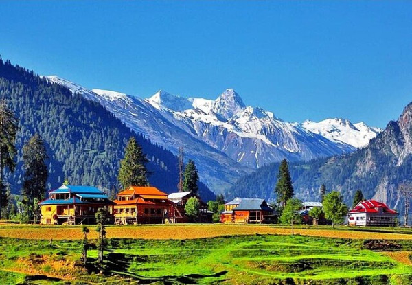 SRINAGAR, PAHALGAM, GULMARG HOUSEBOAT  KASHMIR TOUR PACKAGE - 05 NIGHTS / 06 DAYS